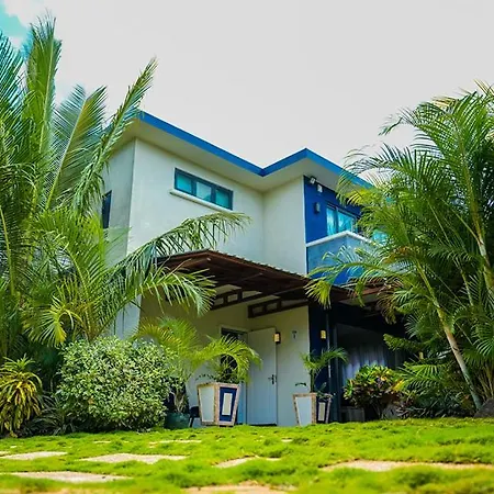 Preety Blue Residence Villas Grand-Baie Exterior photo